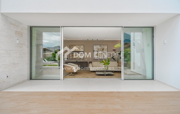 Wiederverkauf - Villa -
Adeje - La Caleta