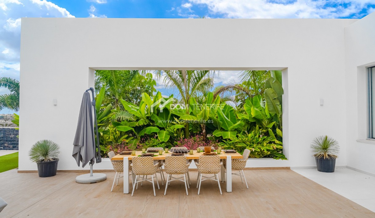 Wiederverkauf - Villa -
Adeje - La Caleta