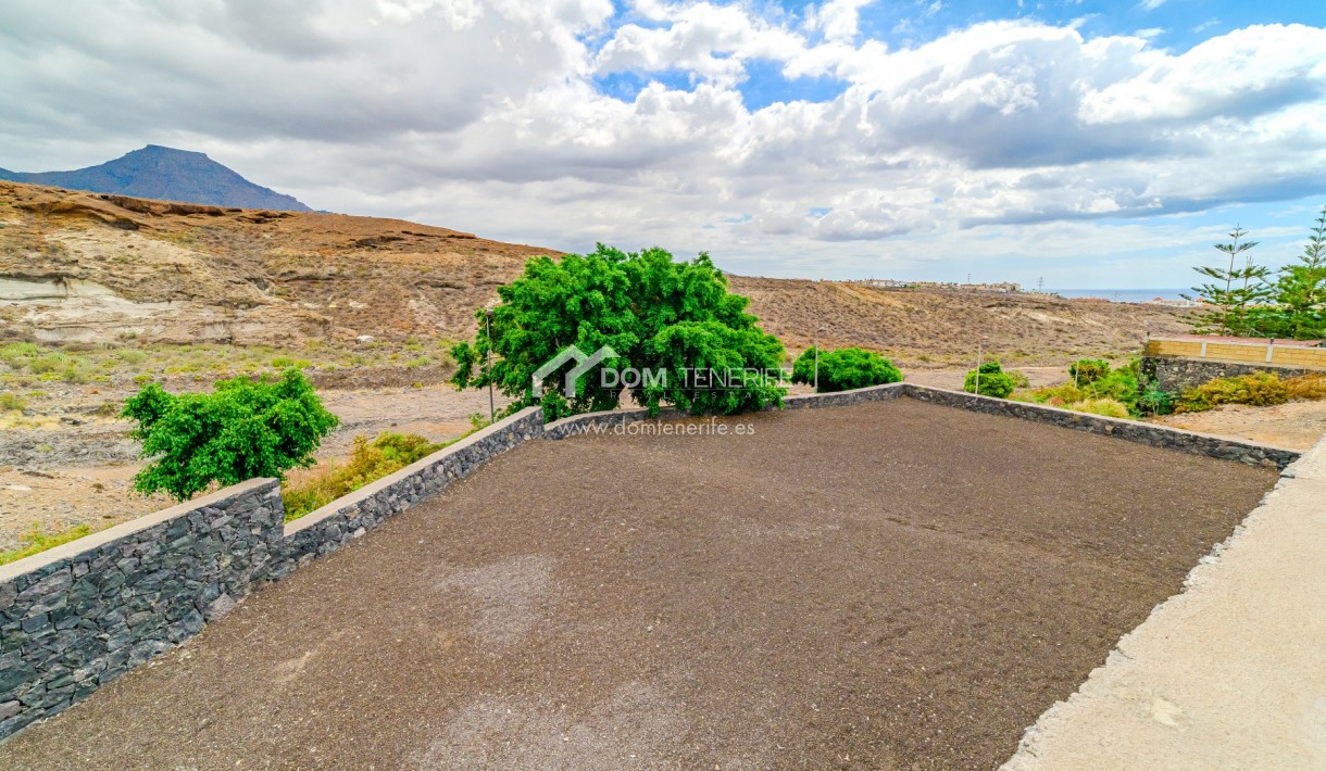 Wiederverkauf - Villa -
Adeje - La Caleta