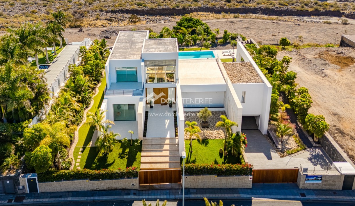 Wiederverkauf - Villa -
Adeje - La Caleta