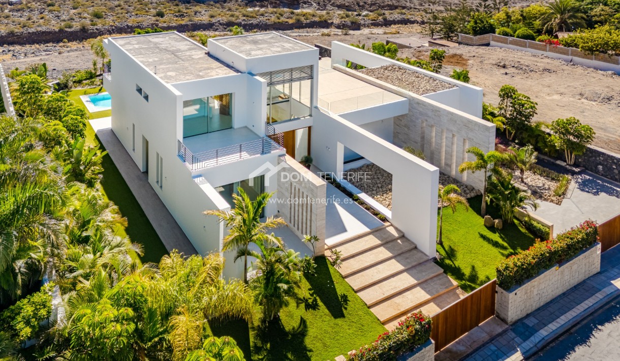 Wiederverkauf - Villa -
Adeje - La Caleta