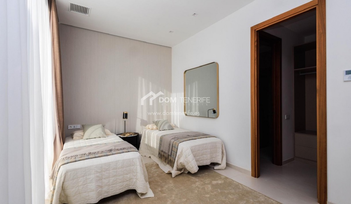 Wiederverkauf - Villa -
Adeje - La Caleta