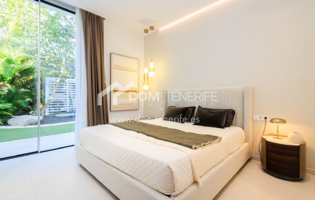 Wiederverkauf - Villa -
Adeje - La Caleta