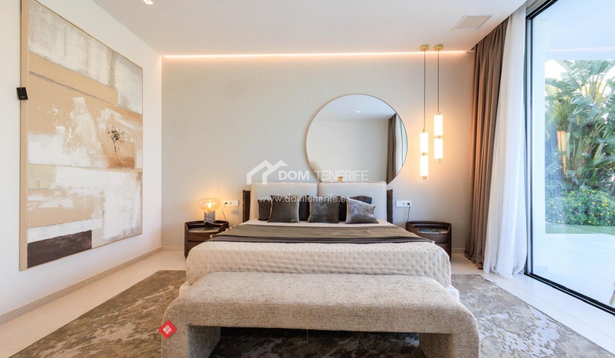 Wiederverkauf - Villa -
Adeje - La Caleta