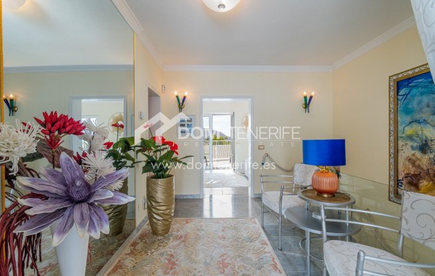 Venta - Chalet independiente -
Arona - Chayofa