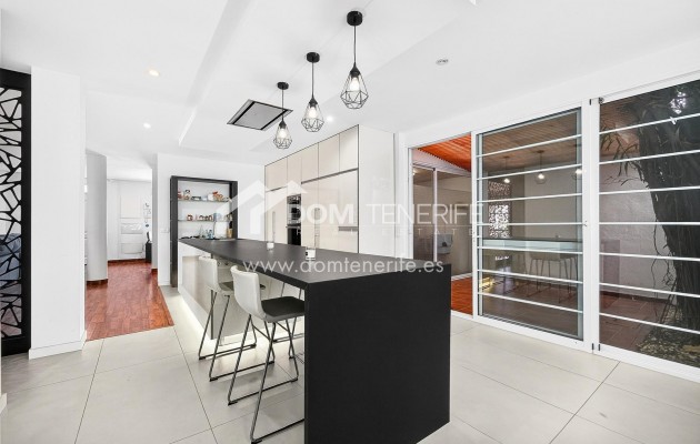 Wiederverkauf - Villa -
Arona - Los Cristianos