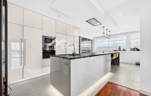 Wiederverkauf - Villa -
Arona - Los Cristianos