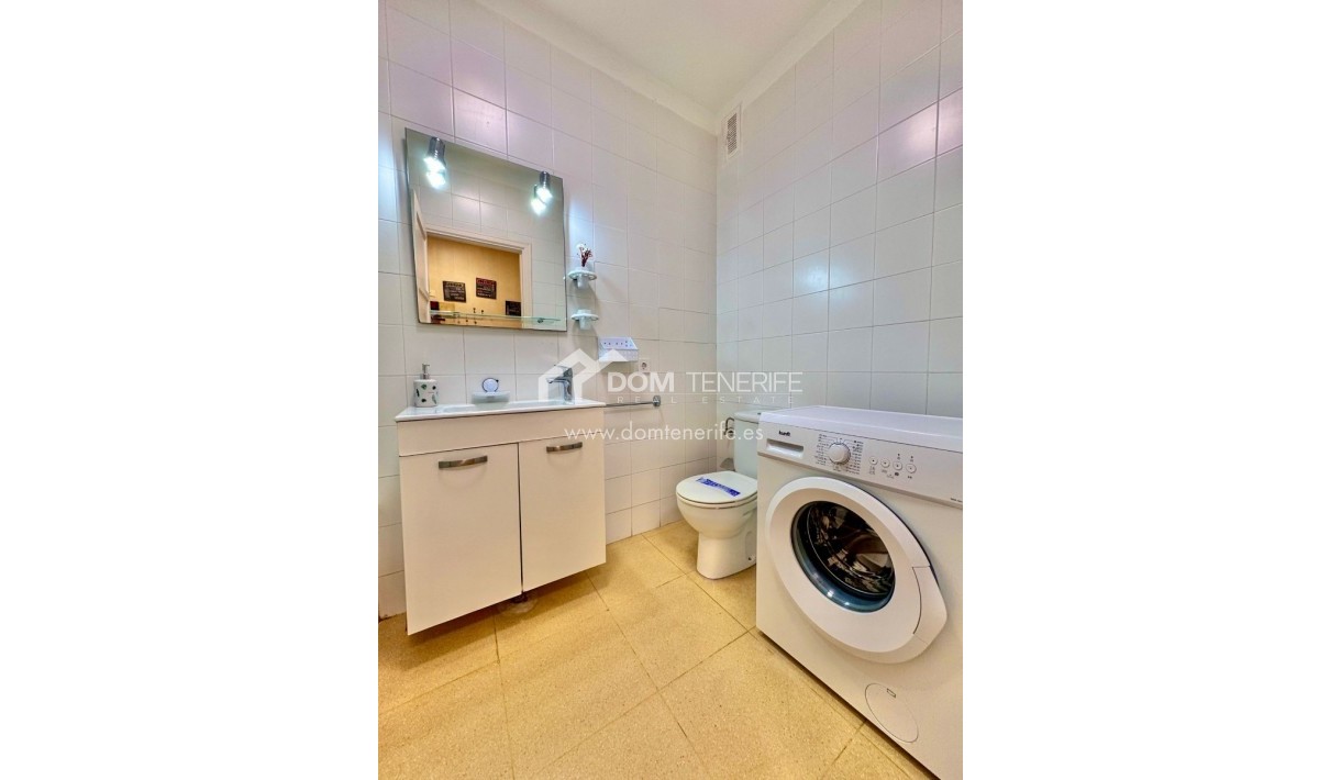 Wiederverkauf - Wohnung -
Adeje - San Eugenio Bajo