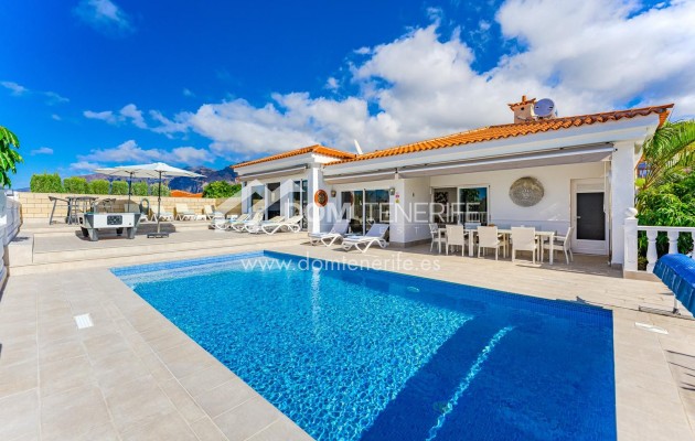 Venta - Chalet independiente -
Guía de Isora  - Playa La Arena