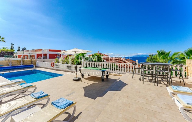 Venta - Chalet independiente -
Guía de Isora  - Playa La Arena