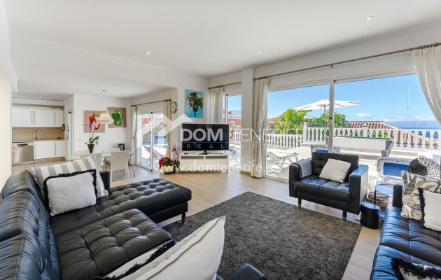 Venta - Chalet independiente -
Guía de Isora  - Playa La Arena