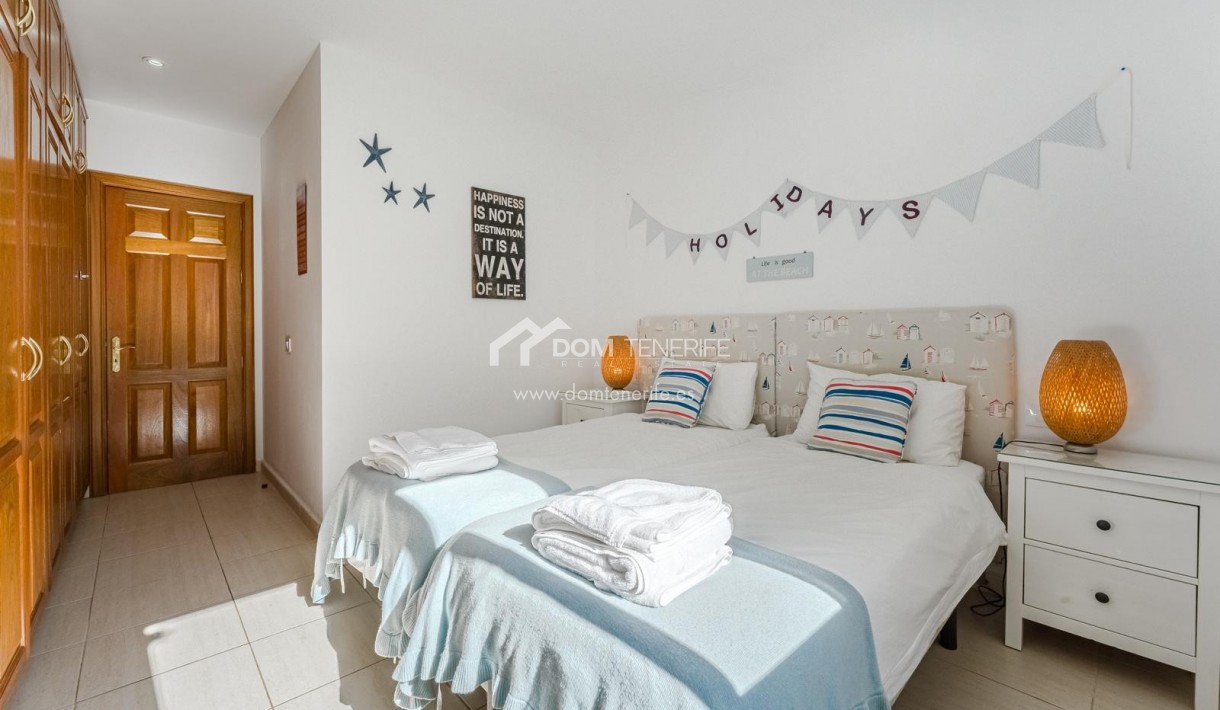 Venta - Chalet independiente -
Guía de Isora  - Playa La Arena