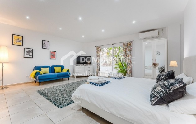 Venta - Chalet independiente -
Guía de Isora  - Playa La Arena