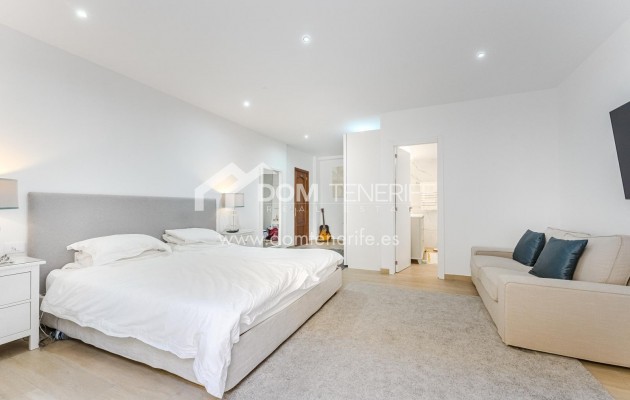 Venta - Chalet independiente -
Guía de Isora  - Playa La Arena