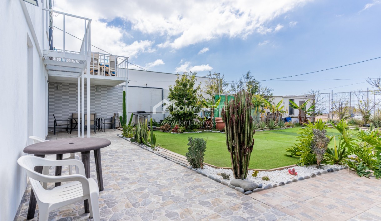 Venta - Edificio -
Arona - Valle San Lorenzo