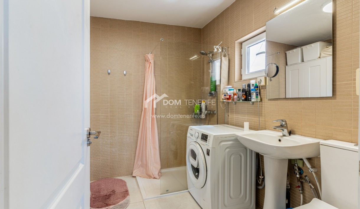 Venta - Edificio -
Arona - Valle San Lorenzo