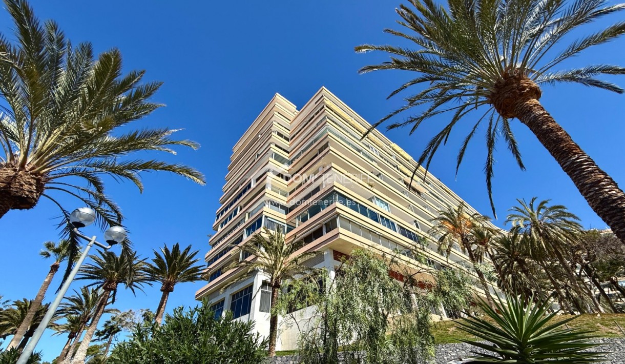 Продажа - Апартамент -
Адехе - Маразул