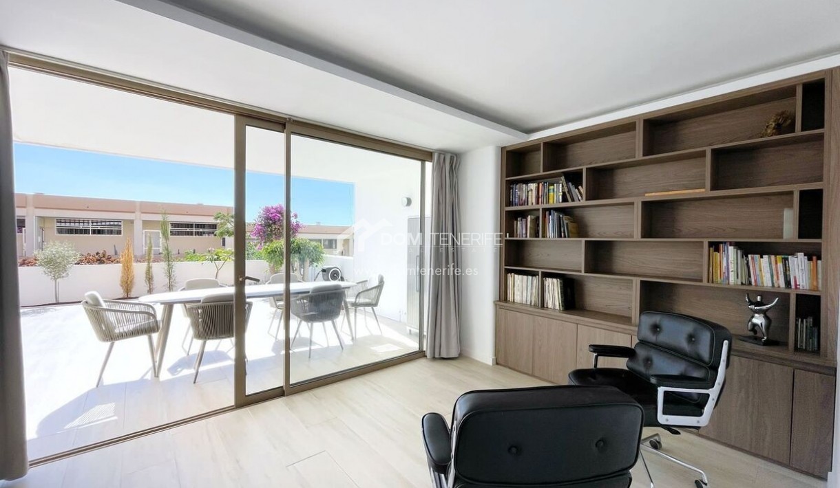 Продажа - Апартамент -
Адехе - Маразул