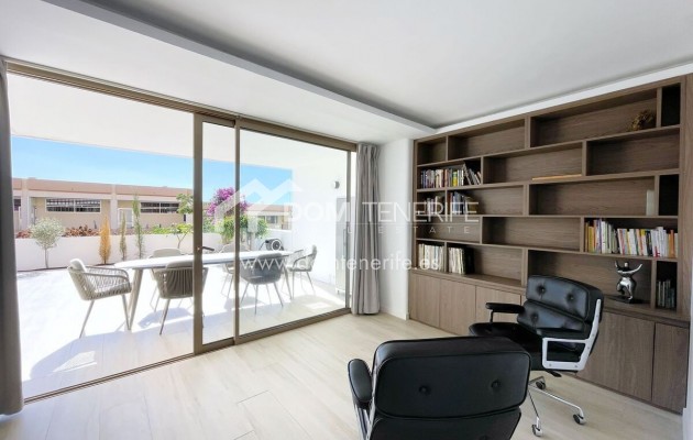 Продажа - Апартамент -
Адехе - Маразул