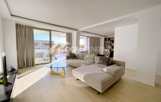 Продажа - Апартамент -
Адехе - Маразул