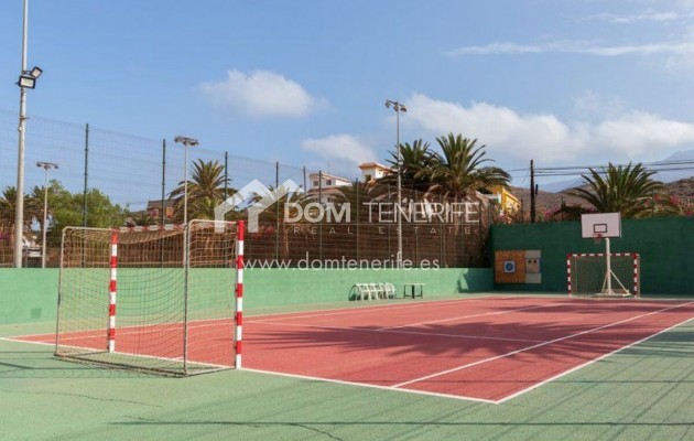 Продажа - Апартамент -
Адехе - Маразул