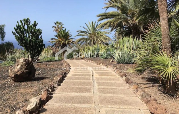 Продажа - Апартамент -
Адехе - Маразул