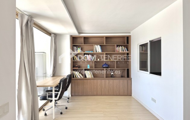 Продажа - Апартамент -
Адехе - Маразул