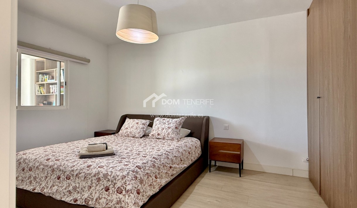 Продажа - Апартамент -
Адехе - Маразул