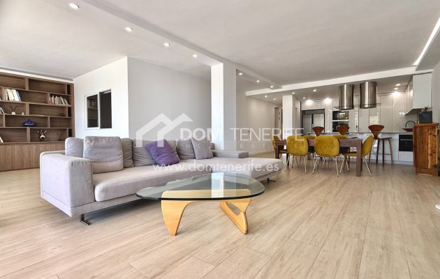 Продажа - Апартамент -
Адехе - Маразул