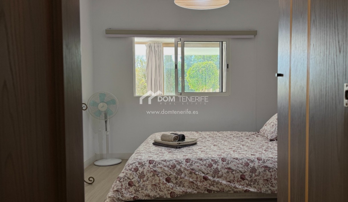 Продажа - Апартамент -
Адехе - Маразул