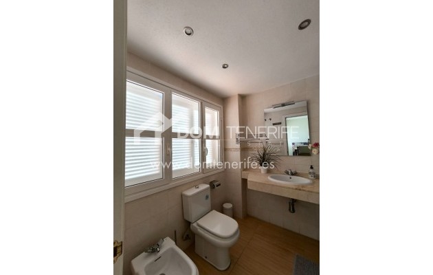 Продажа - Таунхаус -
Адехе - Эль Мадроняль