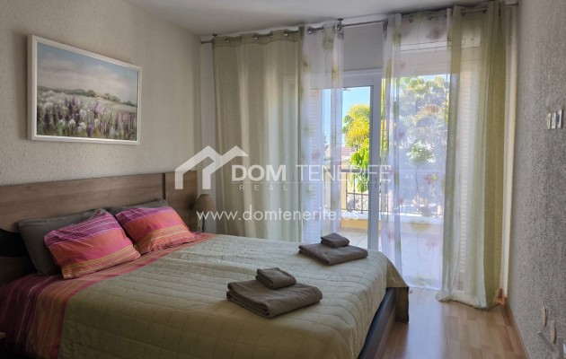 Продажа - Таунхаус -
Адехе - Эль Мадроняль