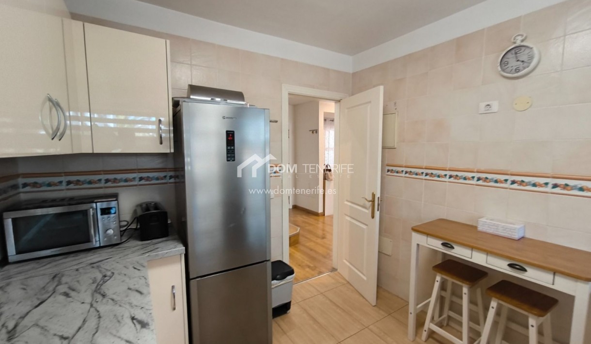 Продажа - Таунхаус -
Адехе - Эль Мадроняль