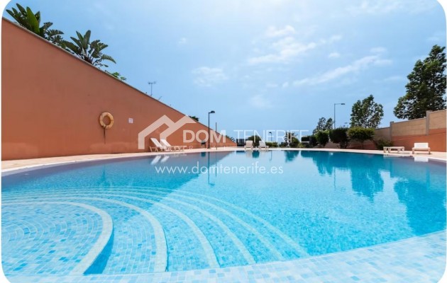 Wiederverkauf - Stadthaus -
Adeje - El Madroñal