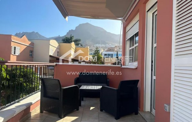 Wiederverkauf - Stadthaus -
Adeje - El Madroñal