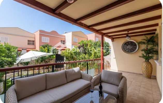 Wiederverkauf - Stadthaus -
Adeje - El Madroñal