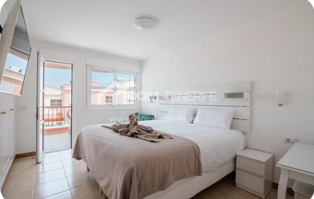 Wiederverkauf - Stadthaus -
Adeje - El Madroñal