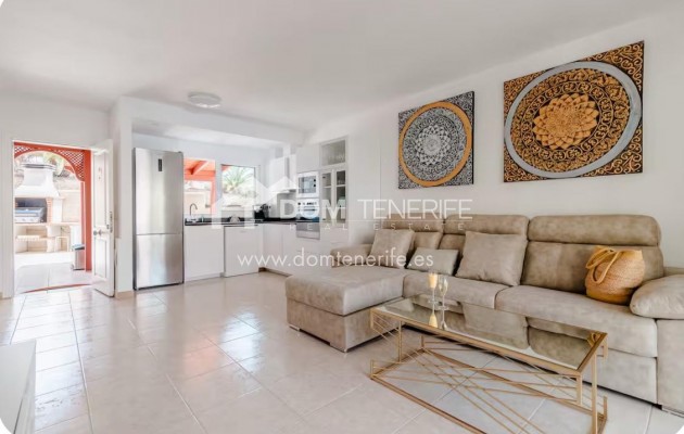 Wiederverkauf - Stadthaus -
Adeje - El Madroñal