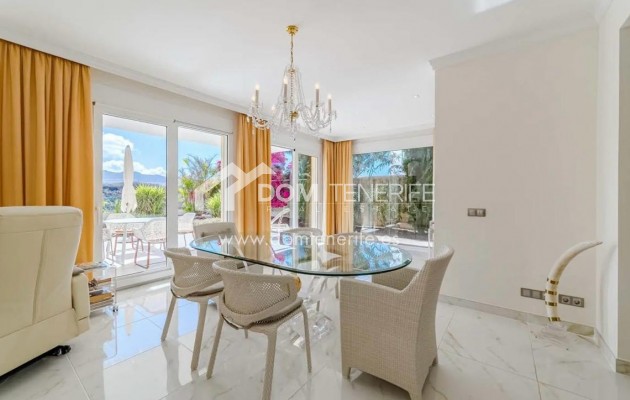 Wiederverkauf - Villa -
Adeje - La Caleta