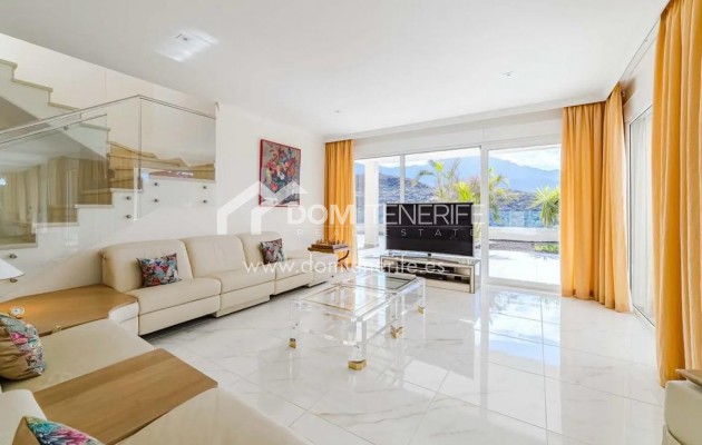 Wiederverkauf - Villa -
Adeje - La Caleta