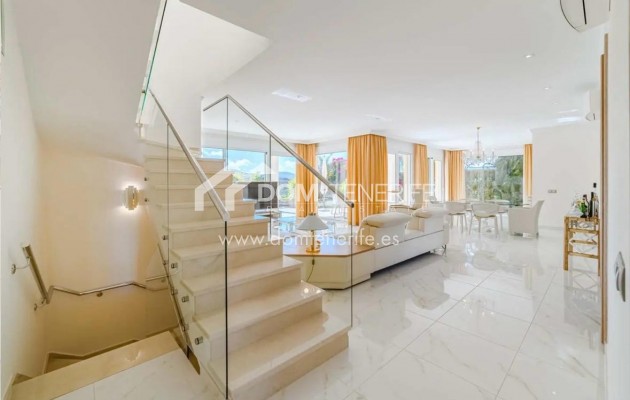 Wiederverkauf - Villa -
Adeje - La Caleta