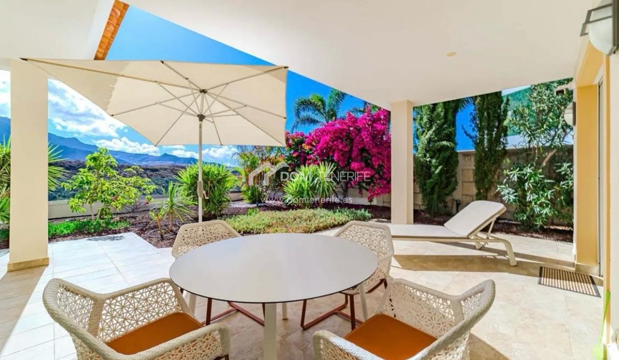 Wiederverkauf - Villa -
Adeje - La Caleta