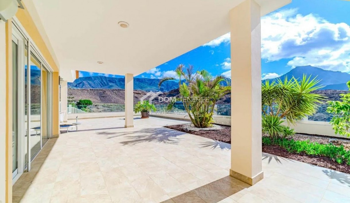 Wiederverkauf - Villa -
Adeje - La Caleta