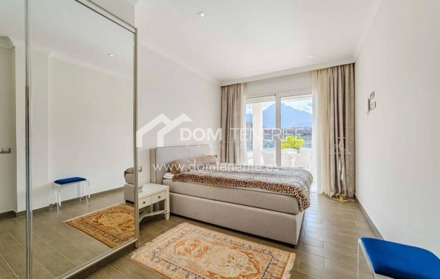 Wiederverkauf - Villa -
Adeje - La Caleta