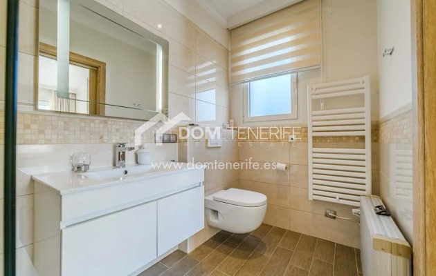 Wiederverkauf - Villa -
Adeje - La Caleta