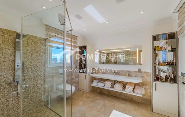 Wiederverkauf - Villa -
Adeje - La Caleta