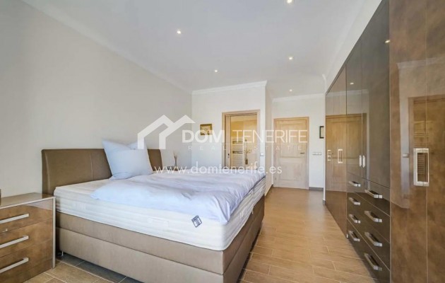 Wiederverkauf - Villa -
Adeje - La Caleta