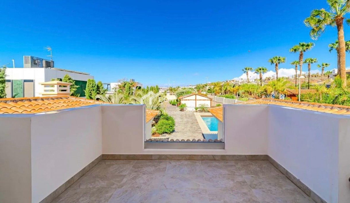 Wiederverkauf - Villa -
Adeje - La Caleta