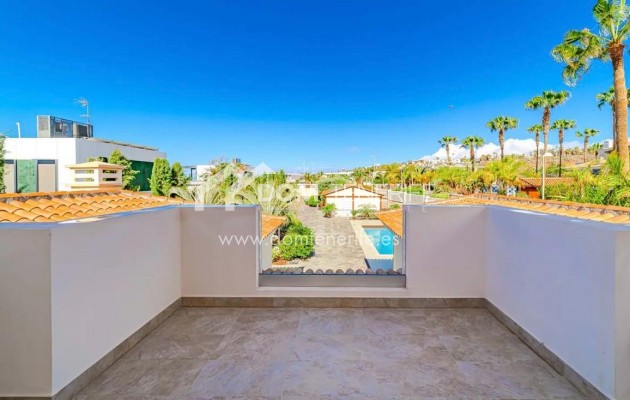 Wiederverkauf - Villa -
Adeje - La Caleta