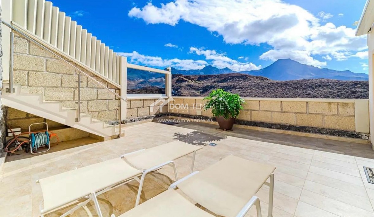 Wiederverkauf - Villa -
Adeje - La Caleta